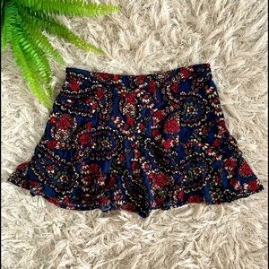 Hollister Flowy Flower shorts
